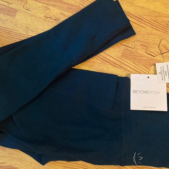 Beyond Yoga Spacedye Out Pocket Hi Waist Midi Legging MAJESTIC BLUE HEATHER XS - Picture 2 of 5